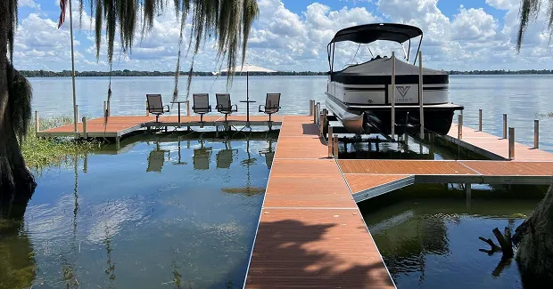 docks